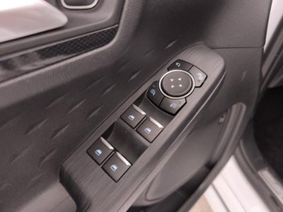 Ford Kuga 1.5 EcoBlue 120 CV aut. 2WD ST-Line X Design (19)