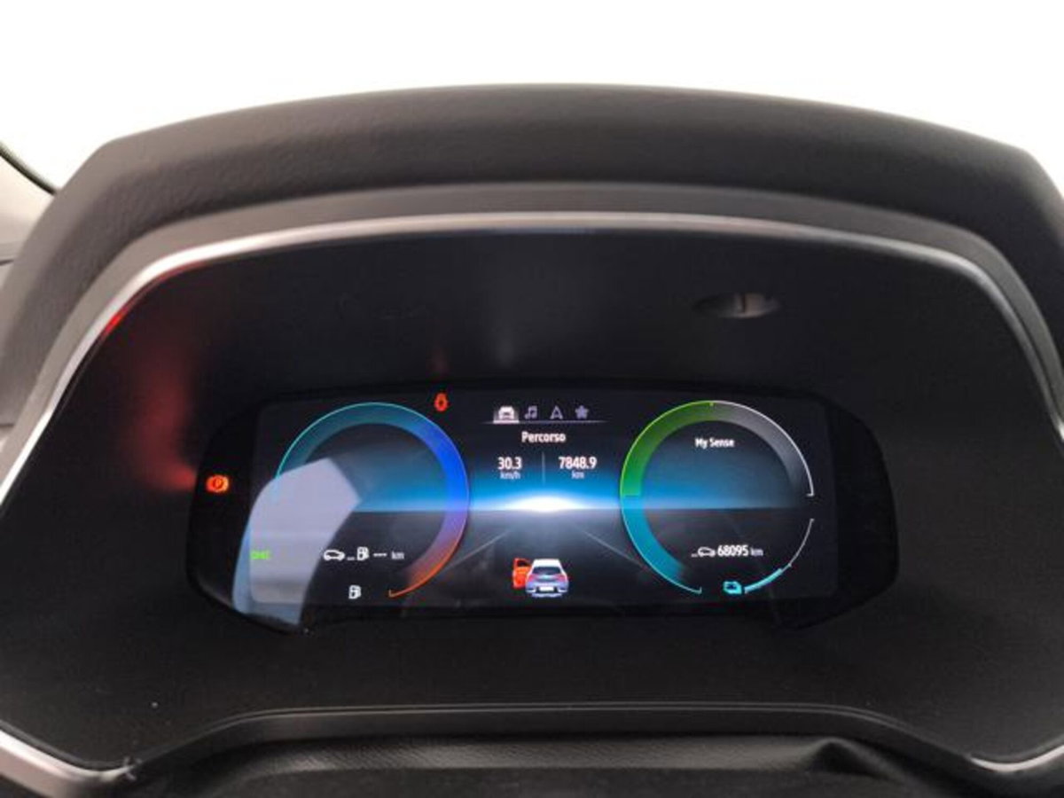 Renault Captur Full Hybrid E-Tech 145 CV Techno Fast Track (13)