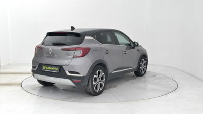 Renault Captur Full Hybrid E-Tech 145 CV Techno Fast Track (5)