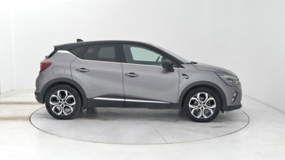 Renault Captur Full Hybrid E-Tech 145 CV Techno Fast Track (6)