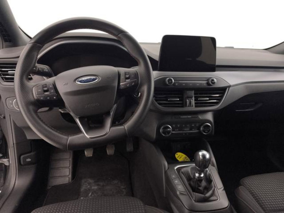 Ford Focus 1.0t ecoboost h ST-Line X 125cv (12)