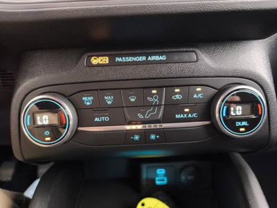 Ford Focus 1.0t ecoboost h ST-Line X 125cv (17)