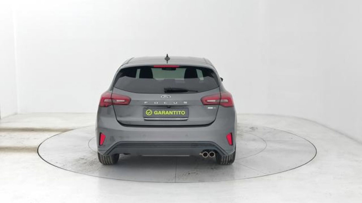 Ford Focus 1.0t ecoboost h ST-Line X 125cv (4)