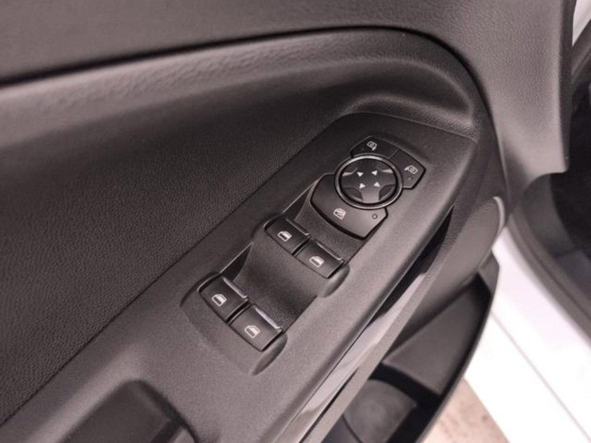 Ford EcoSport 1.0 EcoBoost 125 CV Start&Stop ST-Line (18)