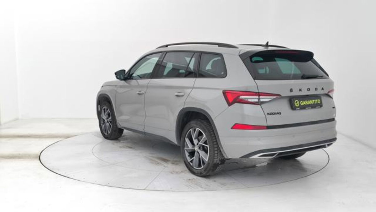 Skoda Kodiaq 2.0 TDI EVO SCR 200 CV 4x4 DSG SportLine (3)