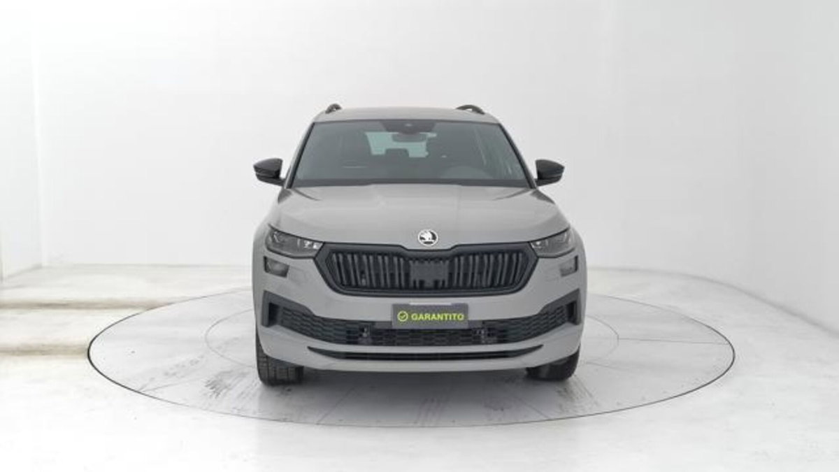 Skoda Kodiaq 2.0 TDI EVO SCR 200 CV 4x4 DSG SportLine (8)