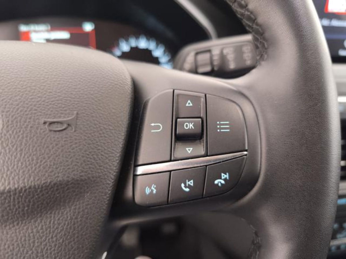 Ford Focus 1.0t ecoboost h 125cv (15)