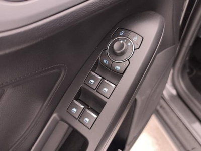 Ford Focus 1.0t ecoboost h 125cv (18)