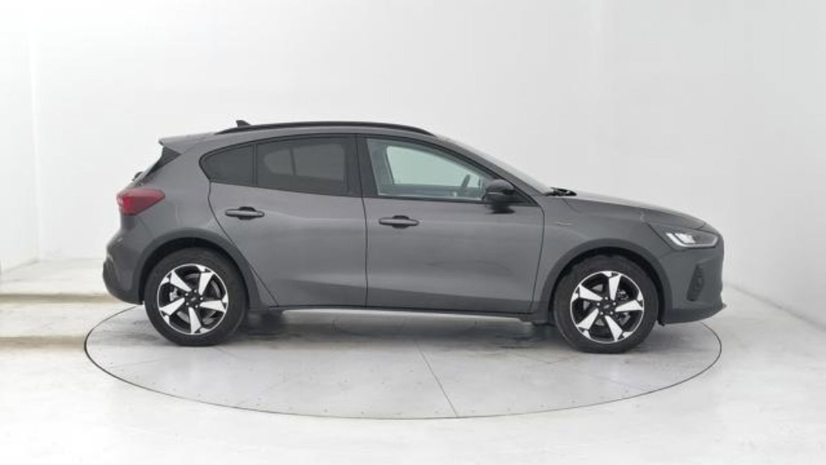 Ford Focus 1.0t ecoboost h 125cv (6)