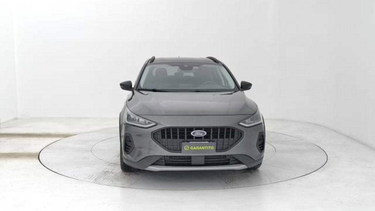 Ford Focus 1.0t ecoboost h 125cv (8)