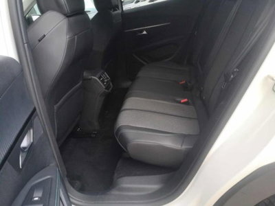 Peugeot 3008 BlueHDi 130 S&S Allure (13)