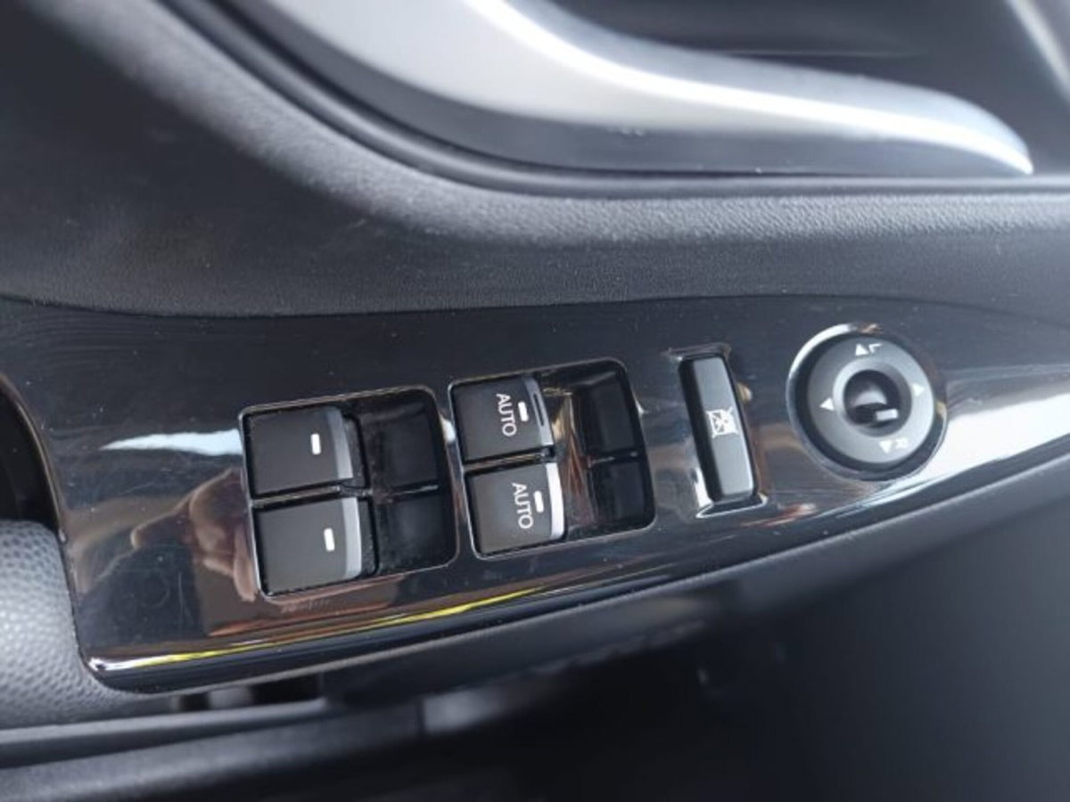 Hyundai ix20 1.6 MPI Econext APP MODE (14)