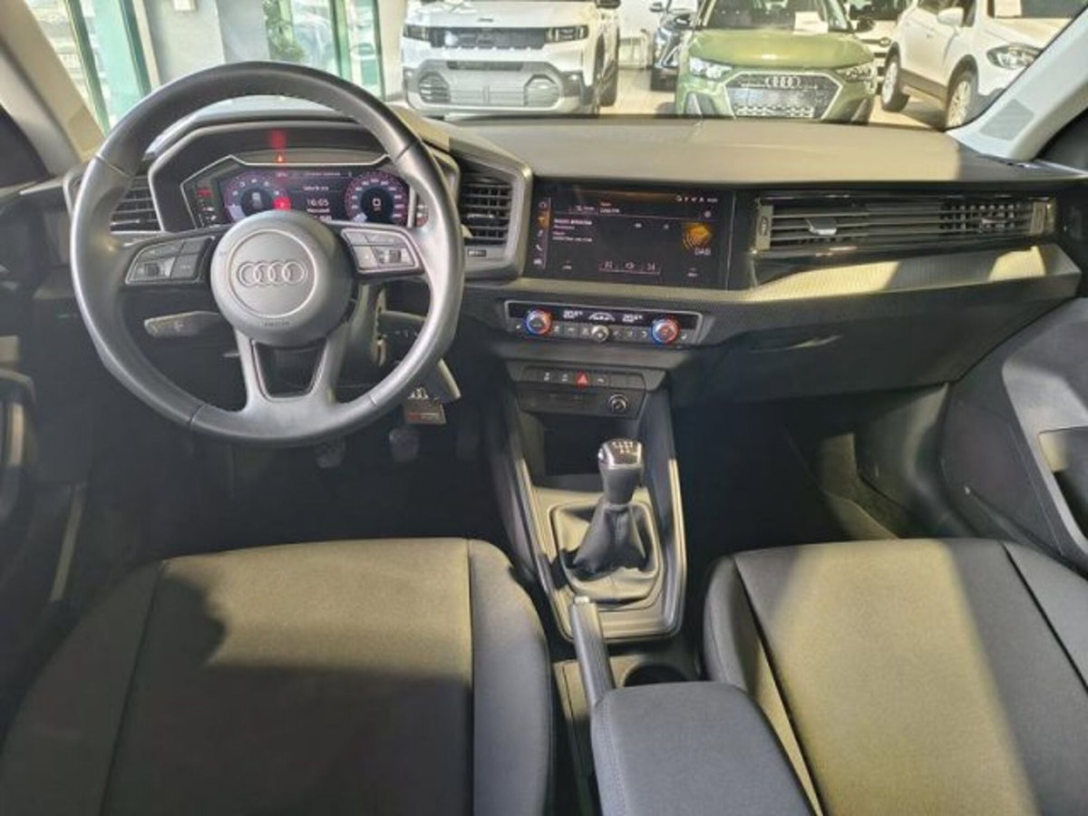 Audi A1 Sportback 25 TFSI Admired (9)