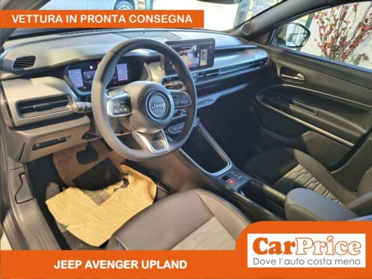Jeep Avenger 1.2 turbo e-hybrid mhev Upland 4xe 145cv edct6 (13)
