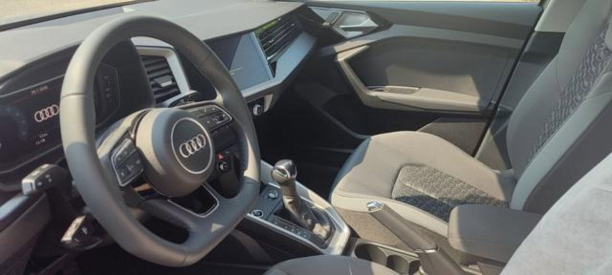 Audi A1 Sportback 30 TFSI S tronic S line edition (8)