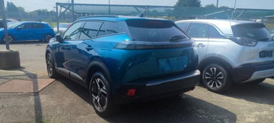 Peugeot 2008 PureTech 100 S&S Allure (6)