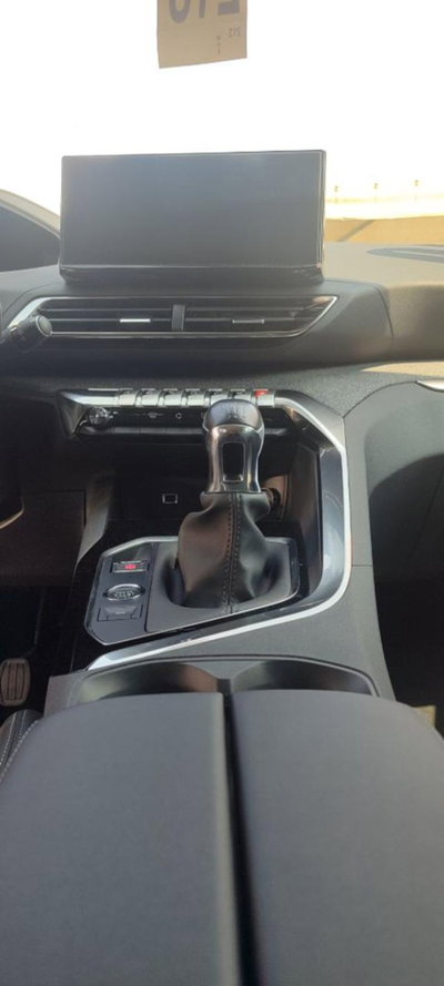 Peugeot 3008 PureTech Turbo 130 S&S Allure Pack (11)