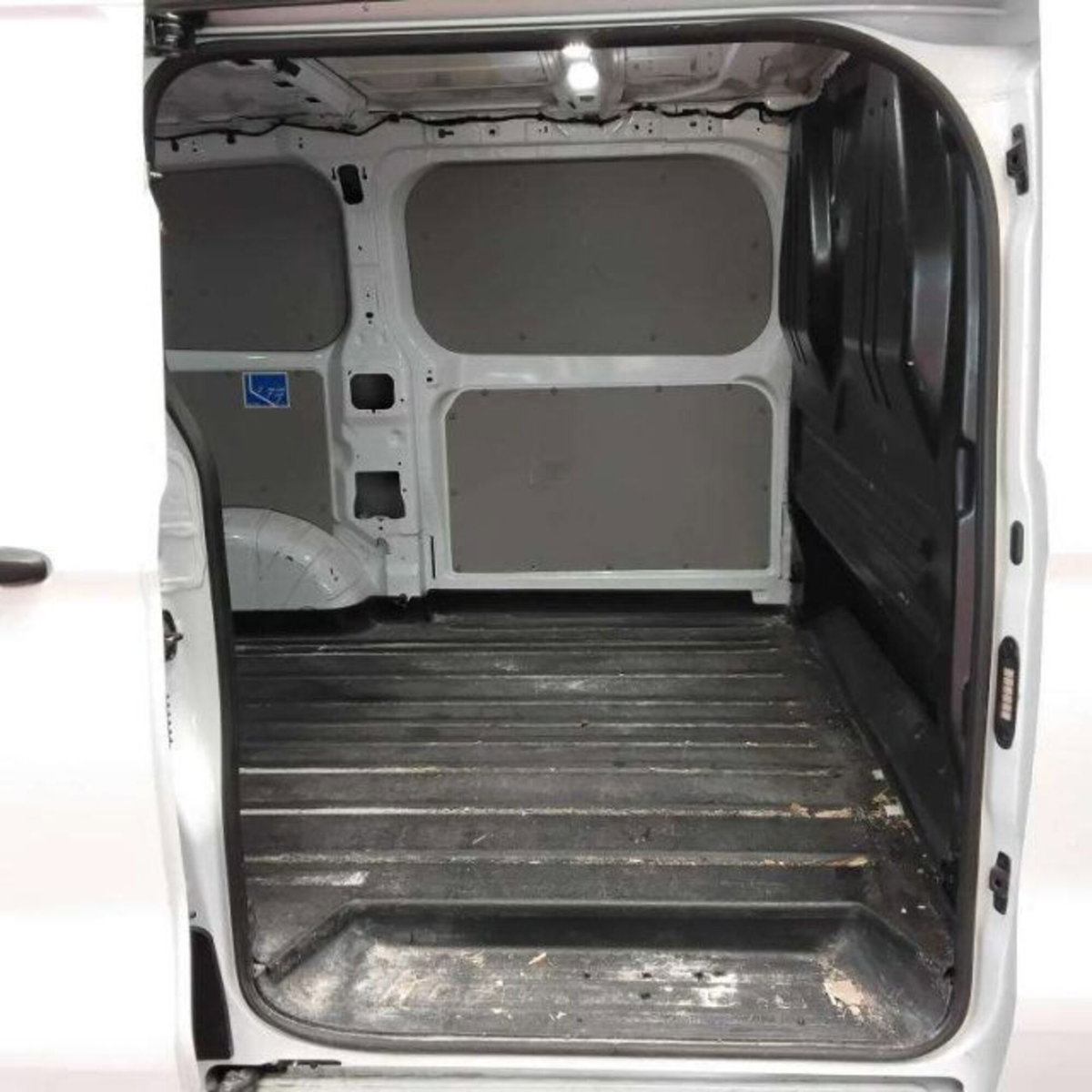 Ford Transit Custom  320 2.0 ecoblue 136cv combi M1 Trend L1H1 AWD A8 (14)