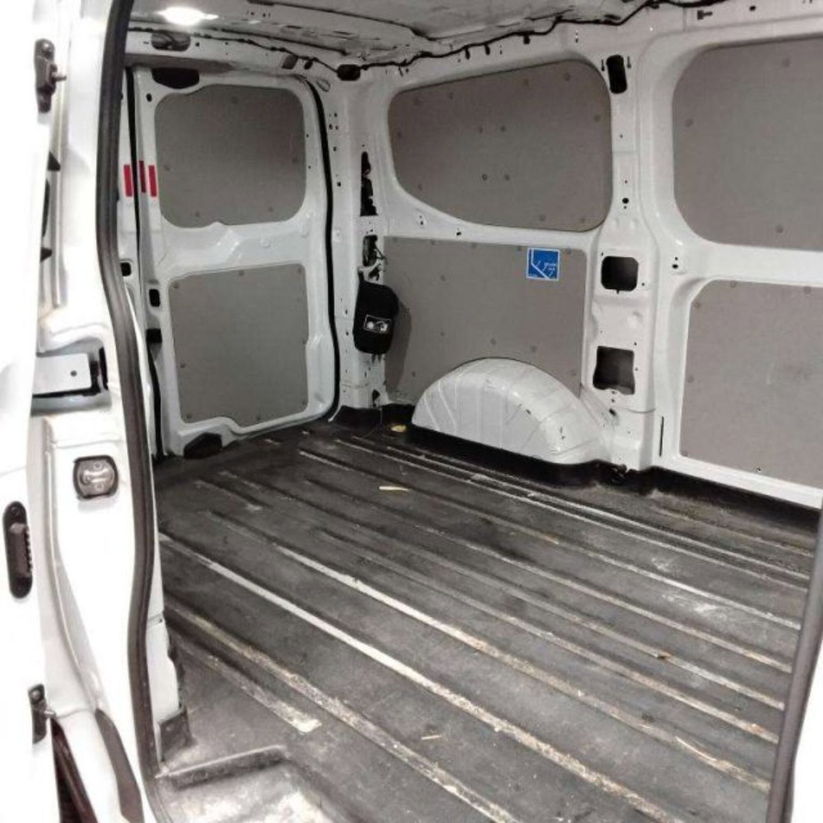 Ford Transit Custom  320 2.0 ecoblue 136cv combi M1 Trend L1H1 AWD A8 (15)
