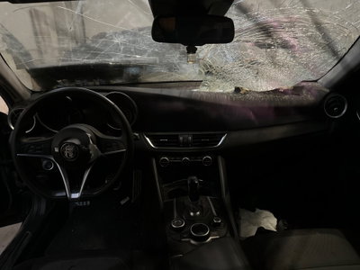 Alfa Romeo Giulia 2.0 Turbo 200 CV AT8 Sprint (13)