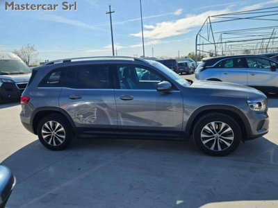 Mercedes-Benz GLB 200 d Business Extra auto 7p.ti (11)
