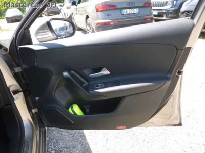 Mercedes-Benz Classe A 250 e phev Advanced auto (11)