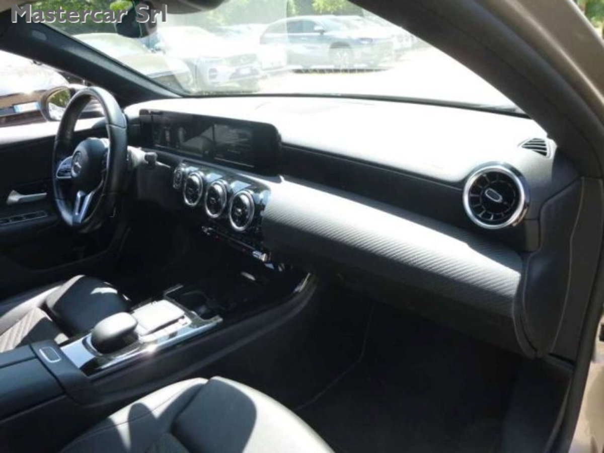 Mercedes-Benz Classe A 250 e phev Advanced auto (14)
