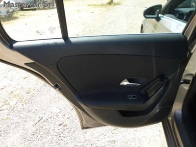 Mercedes-Benz Classe A 250 e phev Advanced auto (15)