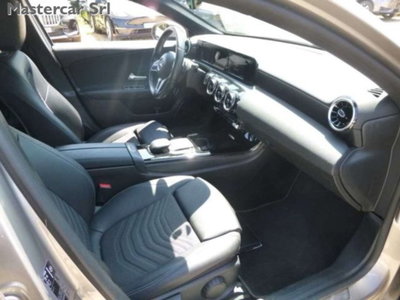 Mercedes-Benz Classe A 250 e phev Advanced auto (6)