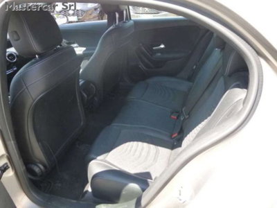 Mercedes-Benz Classe A 250 e phev Advanced auto (9)