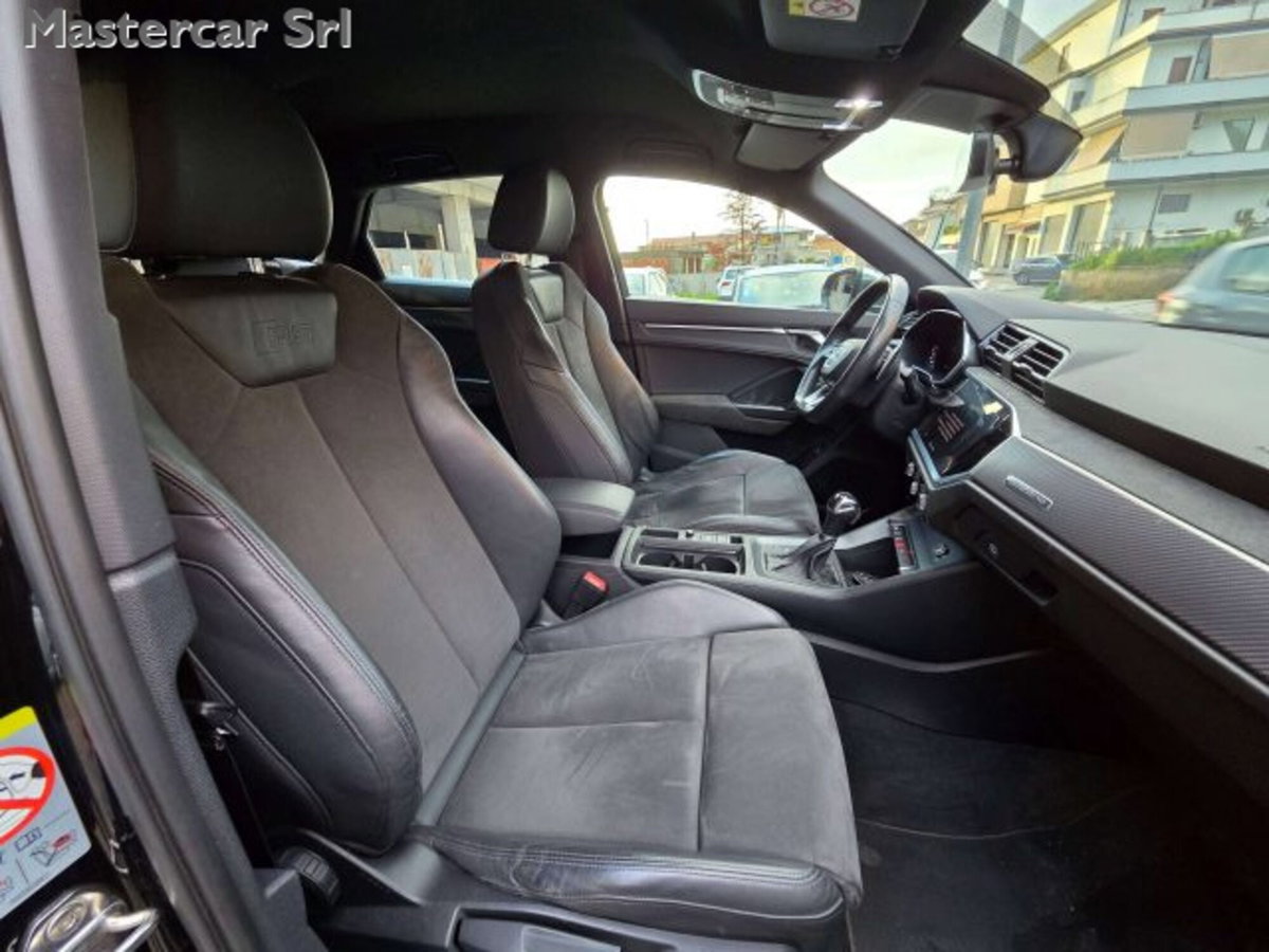 Audi RS Q3 Sportback 2.5 quattro s-tronic (6)