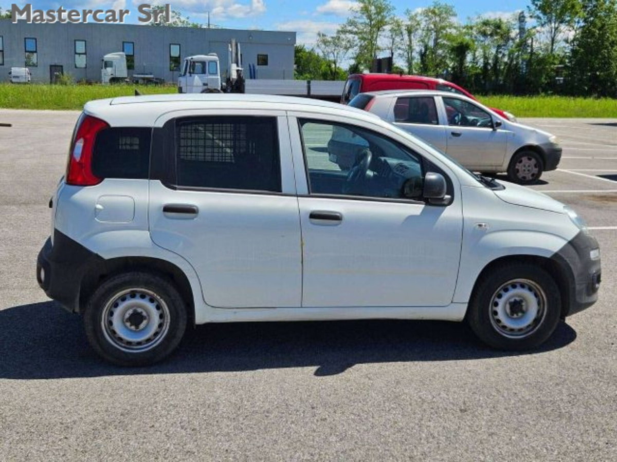 Fiat Panda 1.2 Pop Van 2 posti (2)