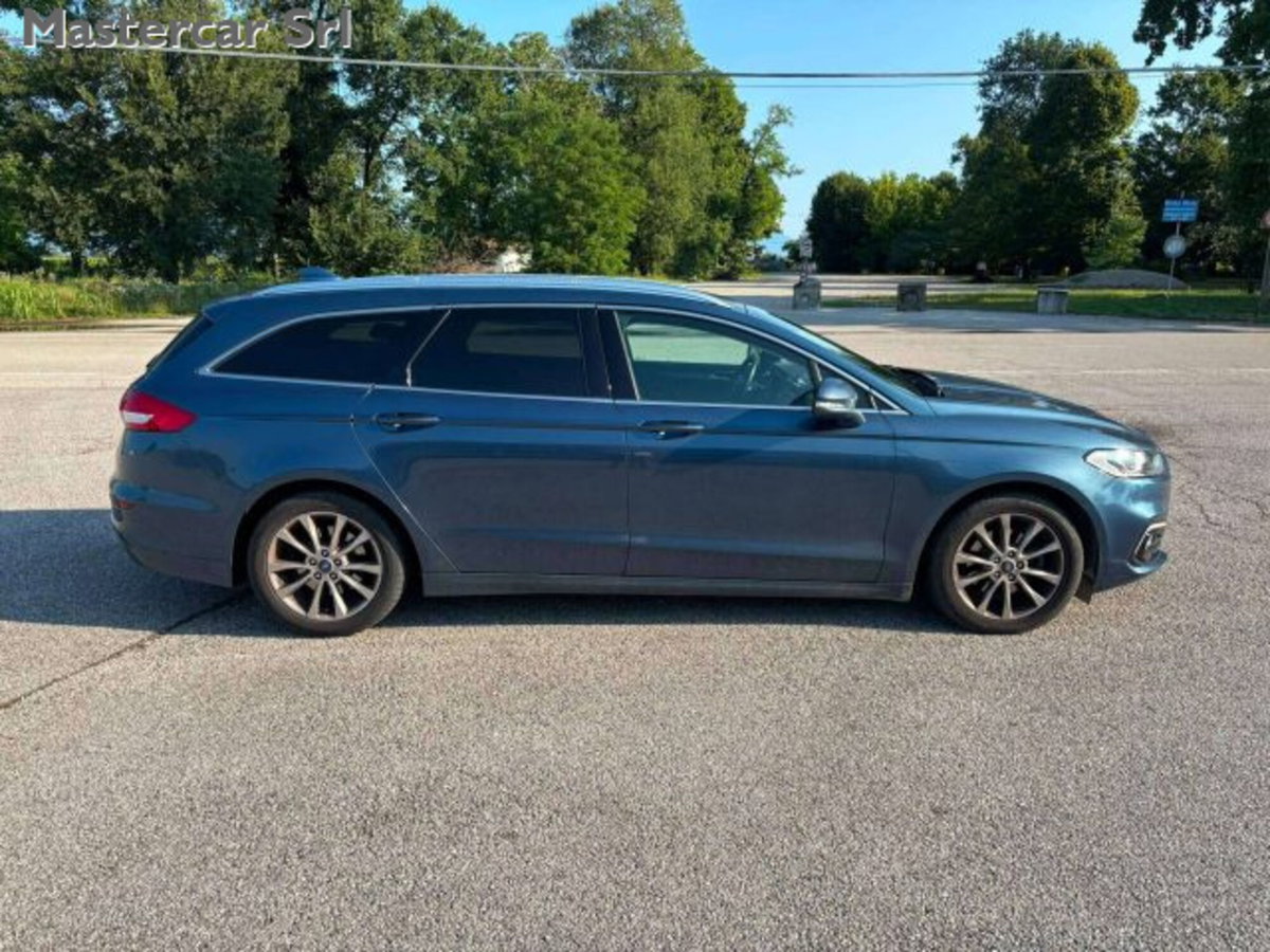 Ford Mondeo Station Wagon 2.0 EcoBlue 150 CV S&S aut. SW Titanium Business (2)