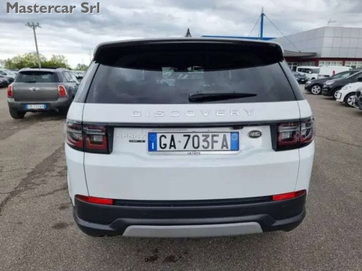 Land Rover Discovery Sport 2.0 TD4 180 CV Pure (6)