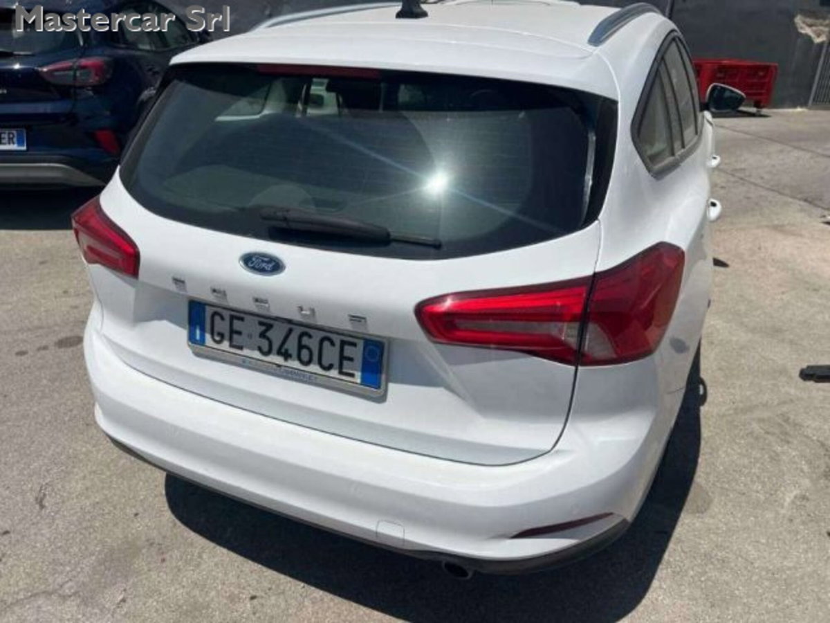 Ford Focus Station Wagon 1.5 EcoBlue 120 CV automatico SW Business Co-Pilot (4)