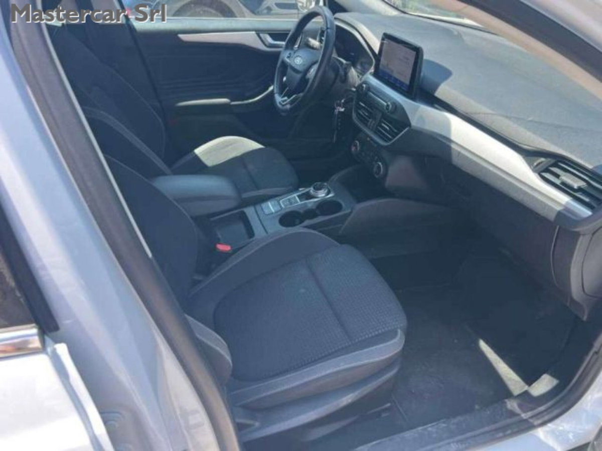 Ford Focus Station Wagon 1.5 EcoBlue 120 CV automatico SW Business Co-Pilot (6)