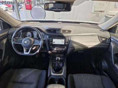 Nissan X-Trail 1.6 dCi 4WD Business (4)