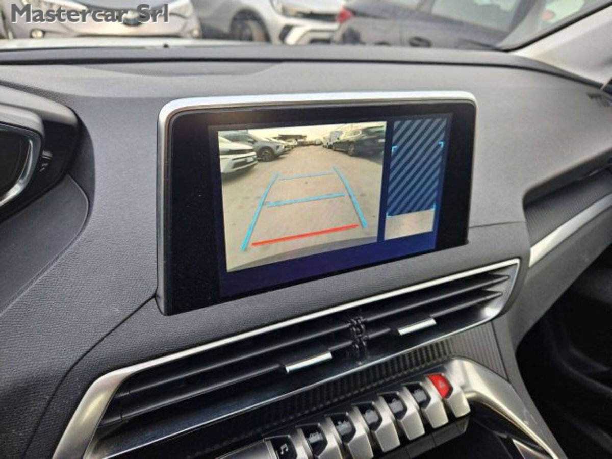 Peugeot 5008 BlueHDi 130 S&S Business (13)