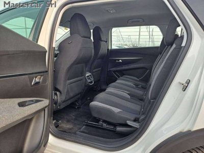Peugeot 5008 BlueHDi 130 S&S Business (9)