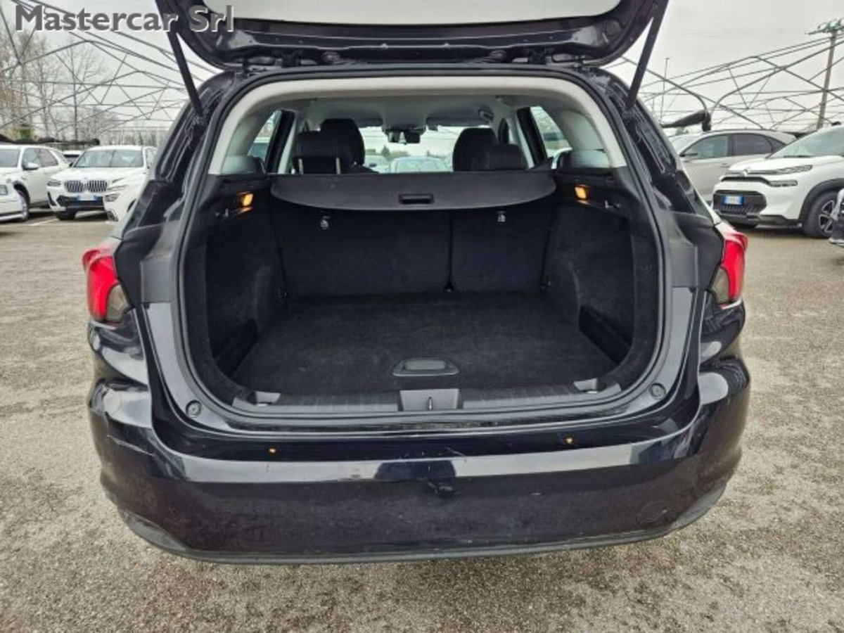 Fiat Tipo Station Wagon Tipo SW 1.0 t3 Cross 100cv (12)