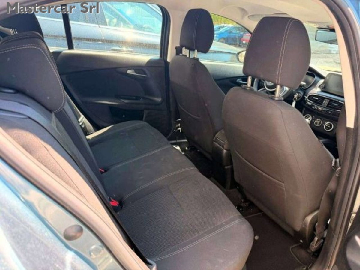 Fiat Tipo Tipo 5p 1.5 t4 hybrid Cross 130cv dct (4)