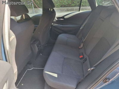 Toyota Corolla Touring Sports 2.0 Hybrid Lounge (8)