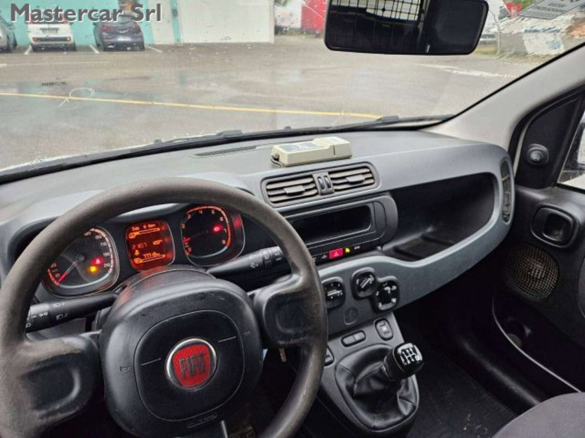 Fiat Panda 1.2 Pop Van 2 posti (8)