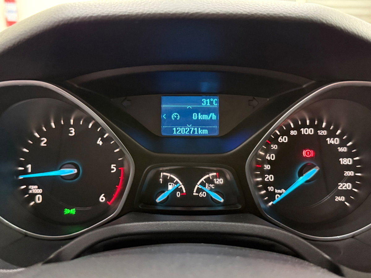 Ford Focus 1.5 TDCi 120 CV Start&Stop Plus (14)