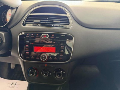 Fiat Punto 1.3 MJT II S&S 95 CV 5 porte Street (10)