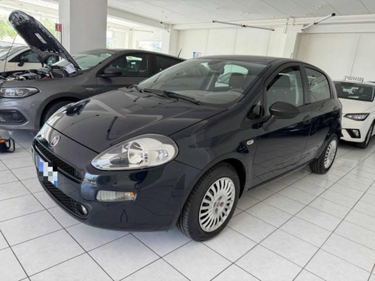 Fiat Punto 1.3 MJT II S&S 95 CV 5 porte Street (2)
