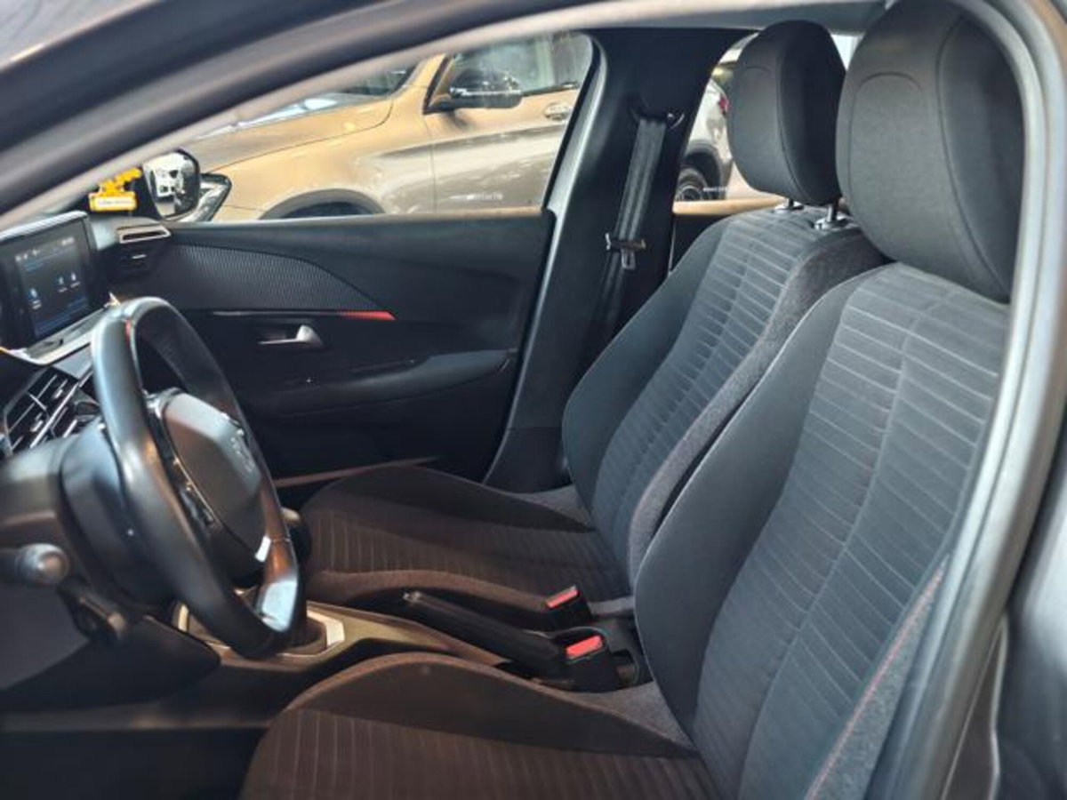Peugeot 208 PureTech 75 Stop&Start 5 porte Allure (9)