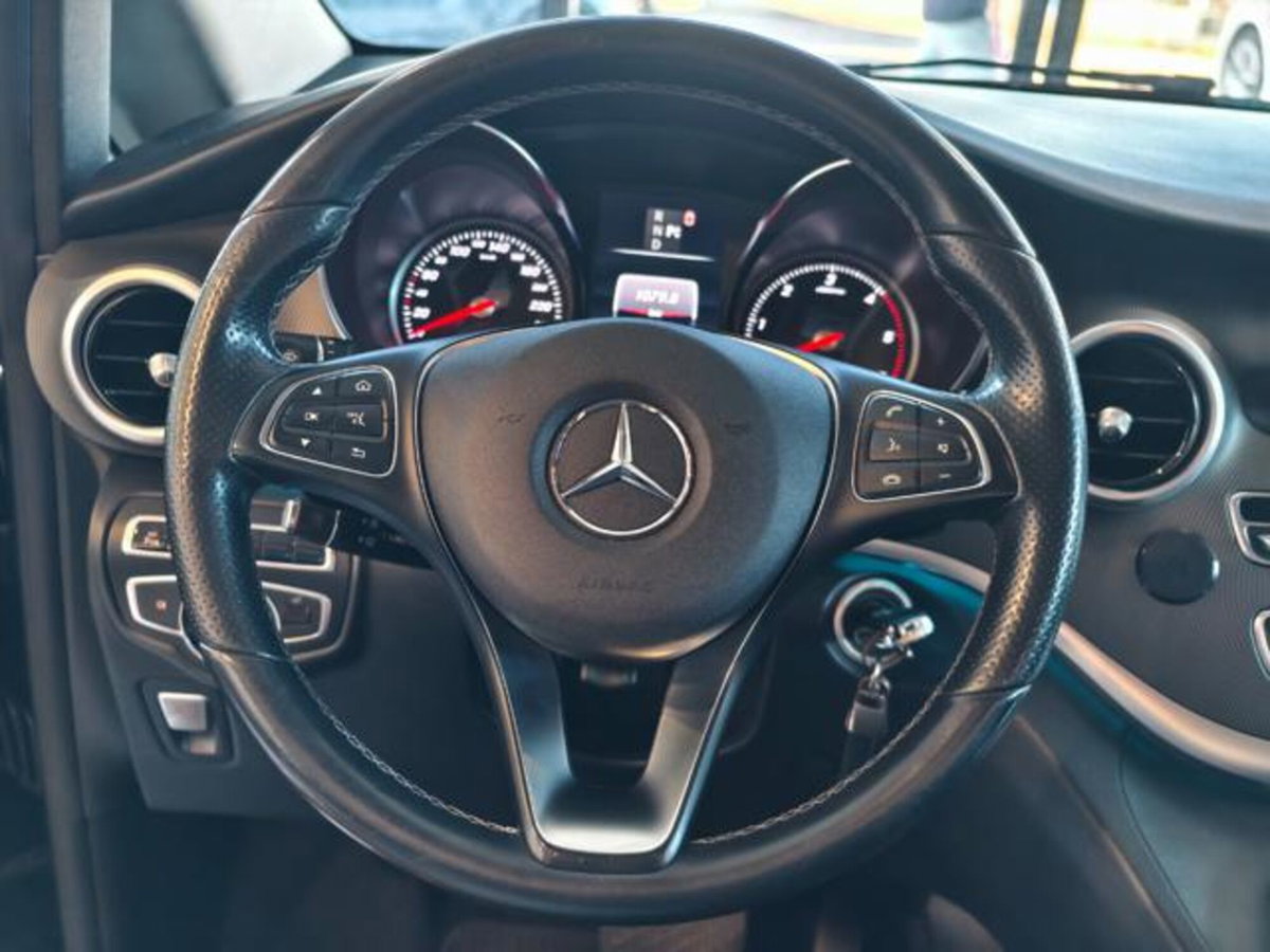 Mercedes-Benz Classe V 250 d Automatic Premium Extralong (8)