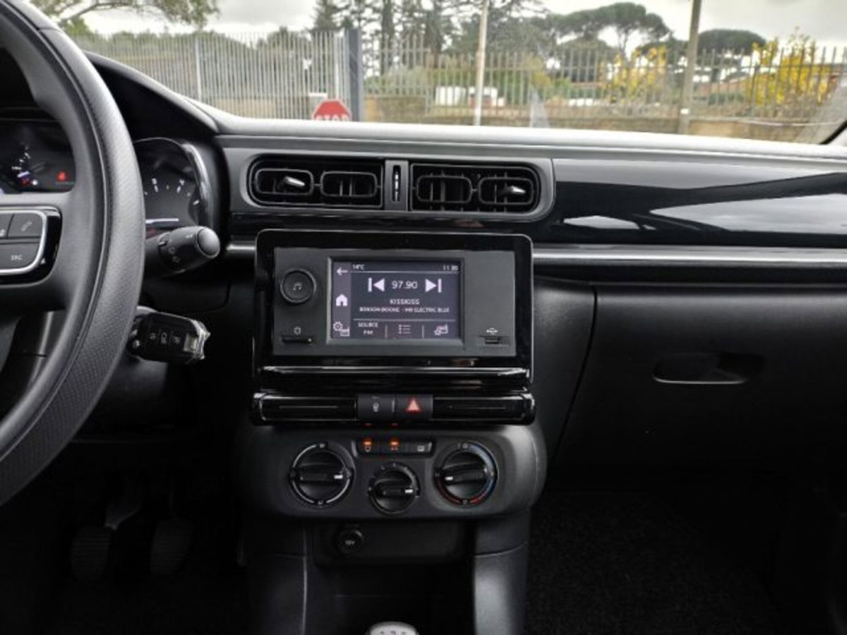 Citroen C3 1.2 puretech You s&s 83cv neopatentati (9)