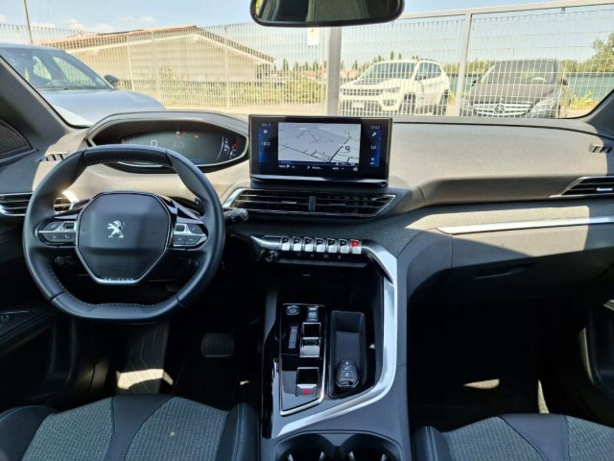 Peugeot 3008 BlueHDi 130 S&S EAT8 Allure Pack (5)